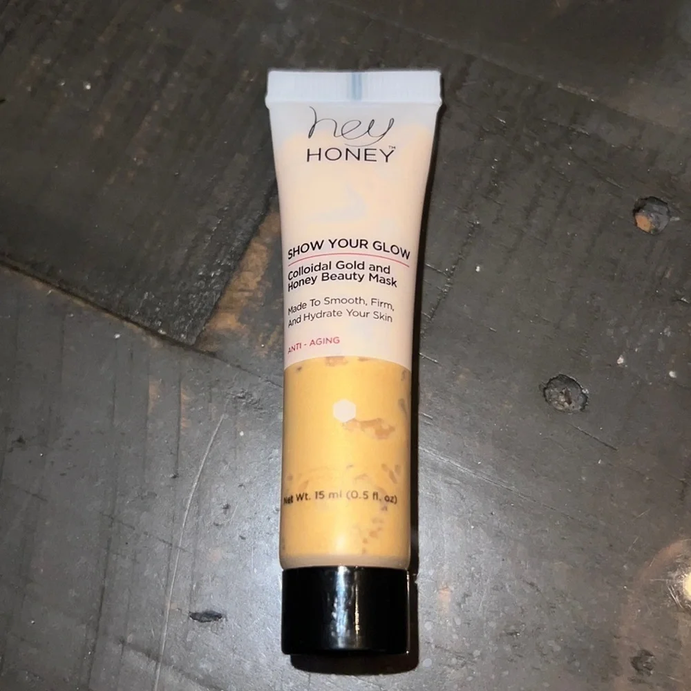 5/$25 Hey Honey Show Your Glow Beauty Mask‎ NEW
